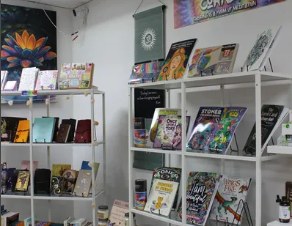 Inside Holy Smokes 10